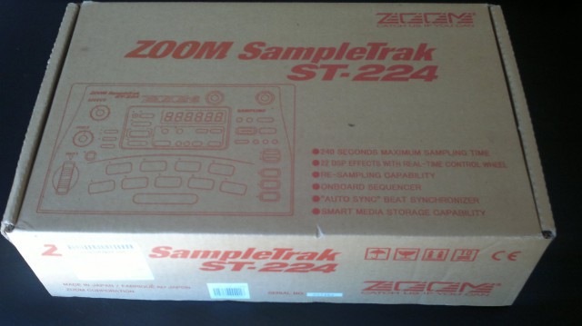 Zoom SampleTrack St 224 + SM 16 MB TDK. Todo nuevo de trinca y portes incluidos!!!! Atención material nuevo !!!