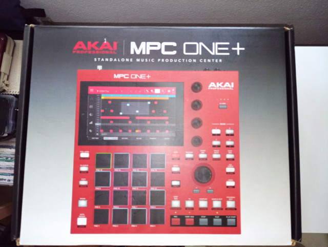 Sampler Sintetizador Akai MPC One Plus +