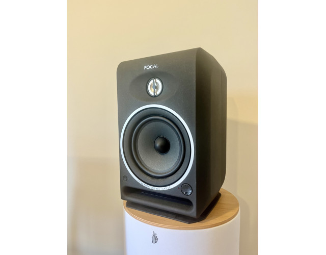 Focal CMS65