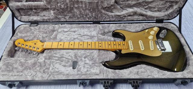 Guitarra Fender Ultra Stratocaster Texas Tea