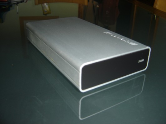 Disco duro externo Freecom 250 GB (3.5" - USB 2.0)