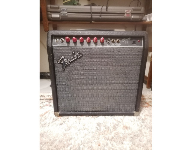 //REBAJADO//Fender Champ 12