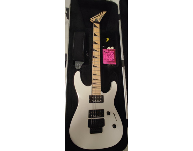 VENTA O CAMBIO Guitarra eléctrica Jackson DK2M made in Japan