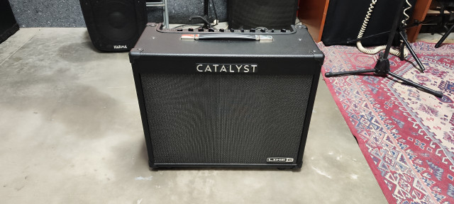 LINE 6 CATALYST 100 W