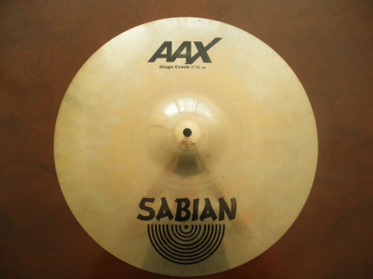 Sabian AAX Stage Crash 17'' en perfecto estado