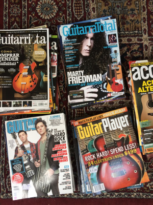 Lote de 131 revistas de guitarra