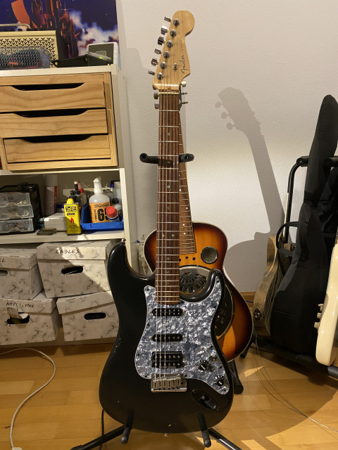 Stratocaster deluxe 2009 nitro soft relic