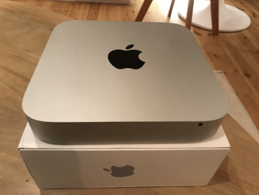 Mac Mini i5 2,5GHz (Late 2012) 10GB RAM + SSD 256GB + HDD 512GB