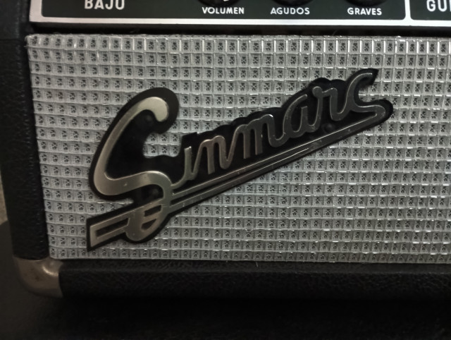 Sinmarc B60 con pantalla 212