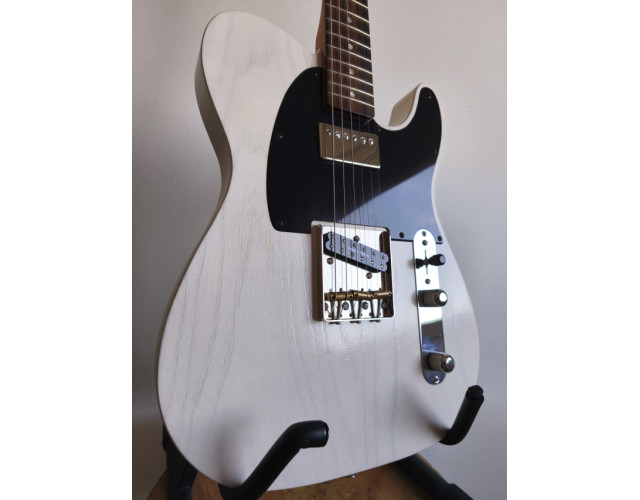 TELECASTER