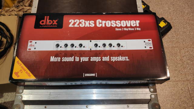 Mitad de precio!!! Vendo Crossover activo DBX 223 Xs COMO NUEVO!!!