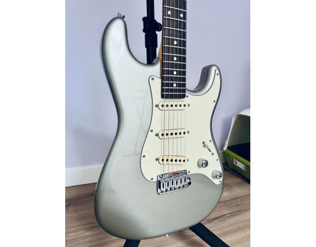 Schecter Nick Johnston Custom Shop USA Atomic Silver