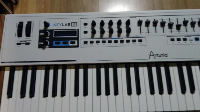 Vendo teclado Arturia Keylab 88