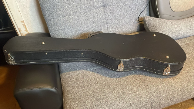 Estuche guitarra generico modelo stratocaster