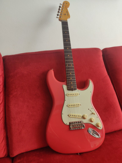 Fender AVII 1961 Stratocaster Fiesta Red