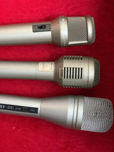 3 Microfonos vintage años 70 Made in Tokio JAPAN.