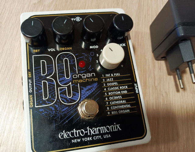 Electro Harmonix B9 Organ Machine