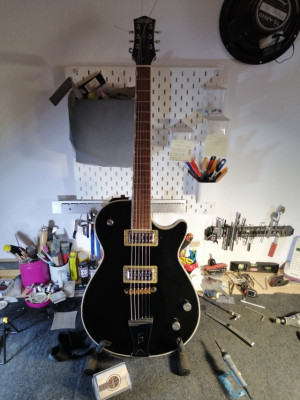 GRETSCH Electromatic 5235 Pro Jet 125th Anniversary. MODIFICADA ¡¡RESERVADA !!