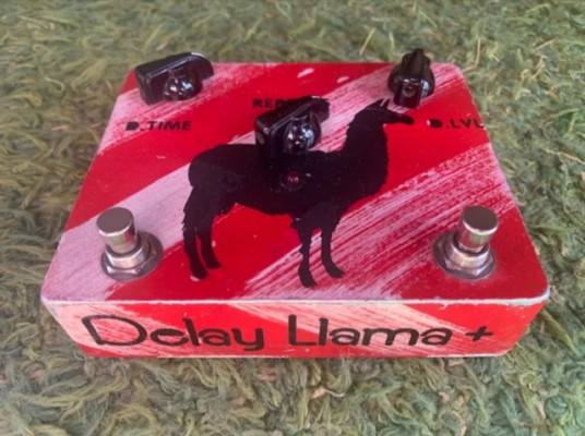 JAM pedals Delay Llama + discontinuado