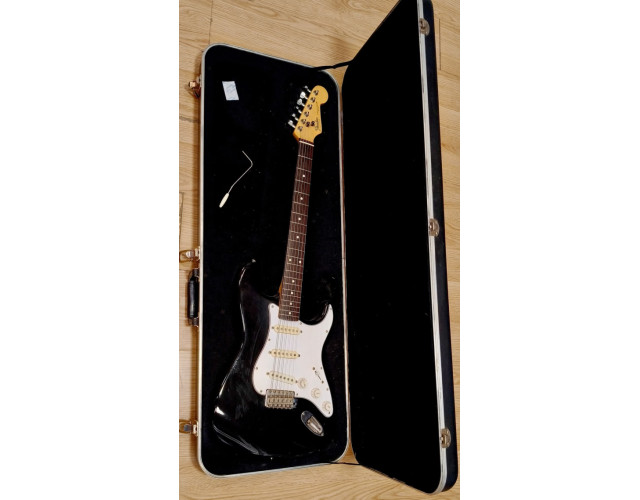 Fender Stratocaster Made in Japan '86