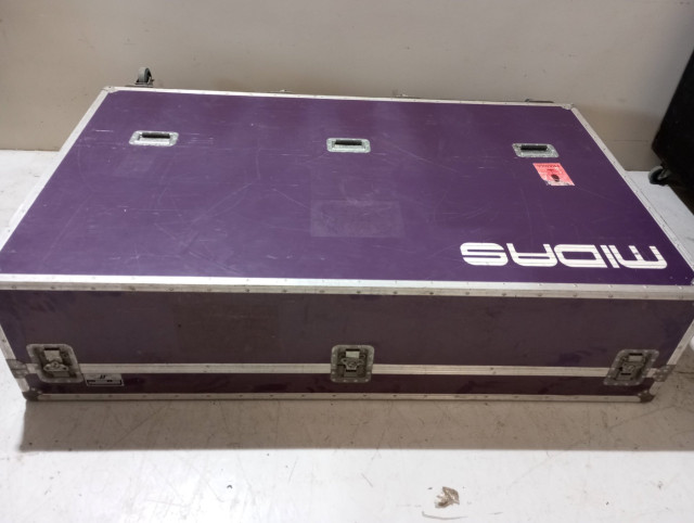 Midas XL200
