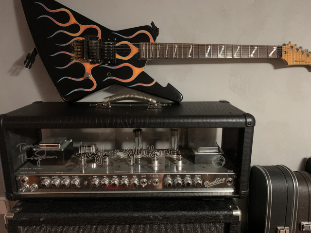 Kiss Fans !!!! Hughes kettner