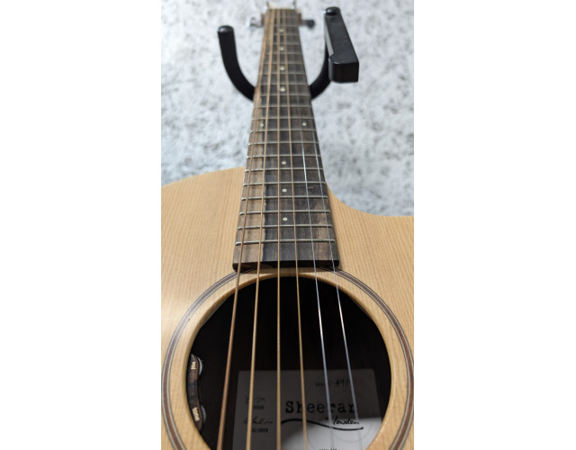 Sheeran by Lowden S04
