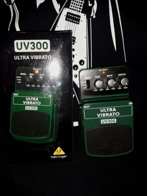 PEDAL BEHRINGER UV300 ULTRA VIBRATO