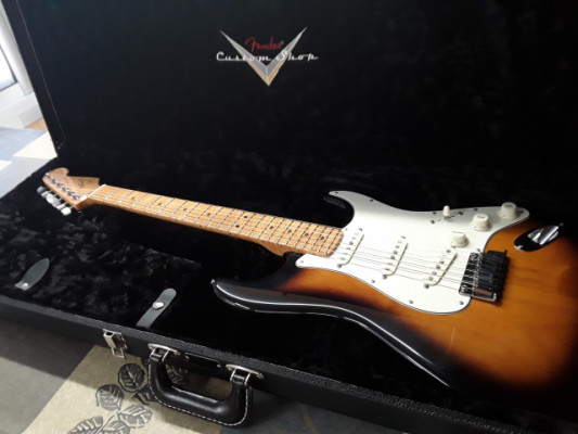 Fender American Custom Shop Stratocaster 2015
