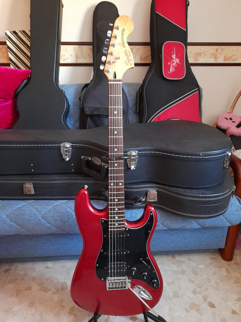 Squier Stratocaster Standard