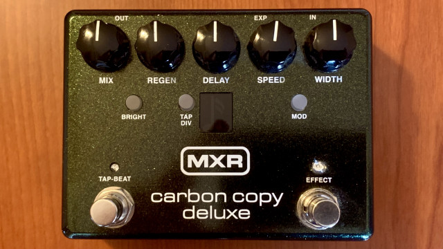 Pedal MXR Carbon Copy Deluxe M292