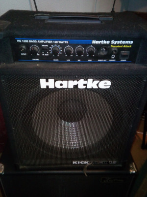 Amplificador Harke Kickback 15" HS1200 120Watts