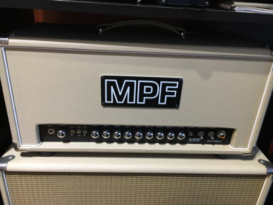 o Vendo: amplificador MPF por organo, workstation, keyboard 88 teclas/ P90 guitar