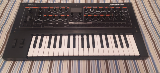 Roland Jupiter Xm
