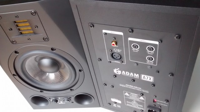 Adam A7X  monitores 7"