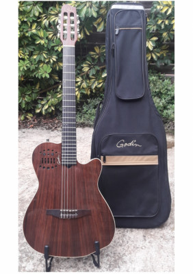 GUITARRA Godin Multiac ACS- HG Rosewood PRÁCTICAMENTE NUEVA