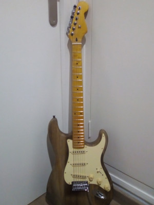 Stratocaster a piezas