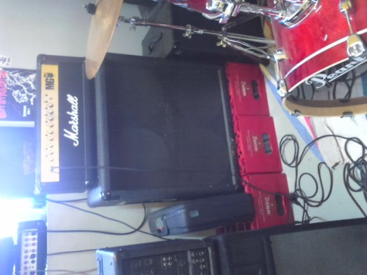 MARSHALL MG100FX +pantalla marshall 140w