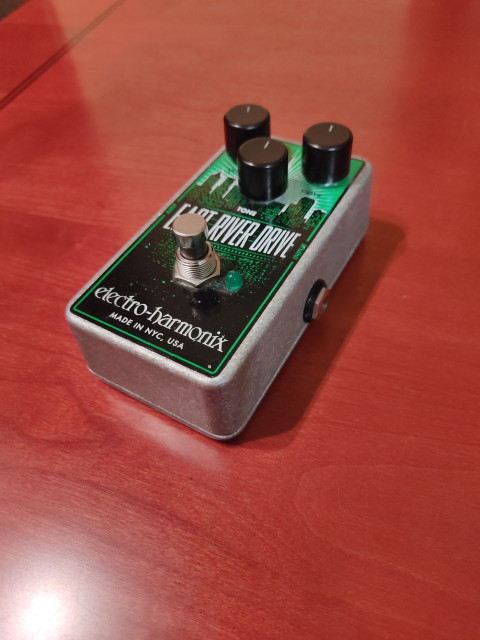 Reservado. Electro Harmonix East River Drive. TS. TUBE SCREAMER.