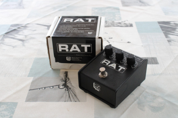 PROCO RAT 2 pedal de distorsión