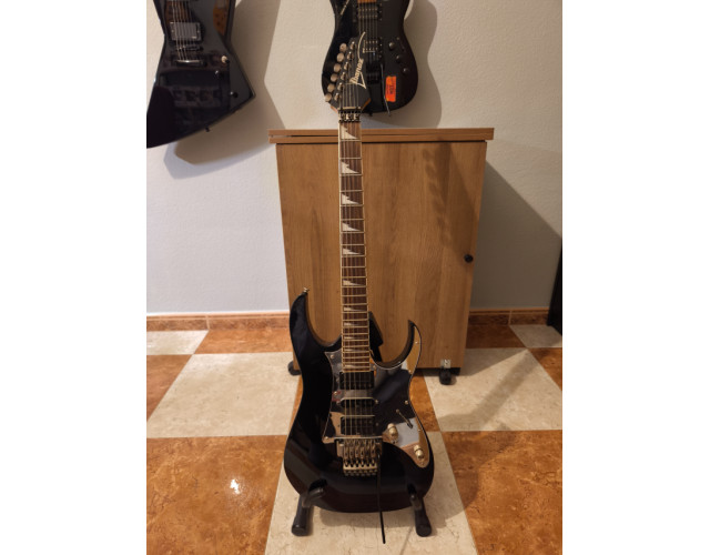 Ibanez RG350 EX año 2007.