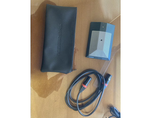 Shure Beta 91A (Estado impecable) + Funda original y cable XLR