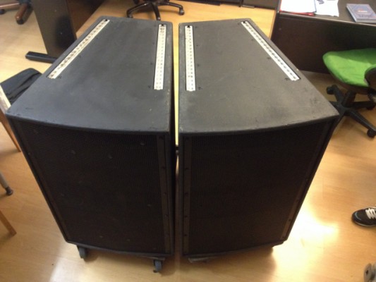 2 cajas electro voice X-ARRAY XI-2181