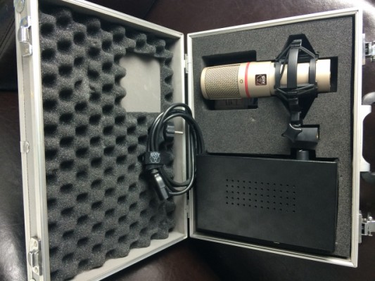 AKG SolidTube - Microfono de condensador a Valvulas