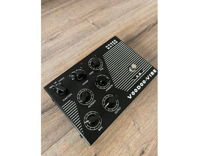 Roger Mayer Voodoo Vibe de segunda mano por 450 € en Toledo