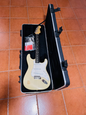 Fender stratocaster american highway one
