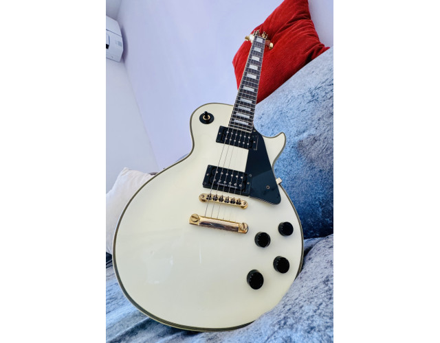 Cort Les Paul Custom