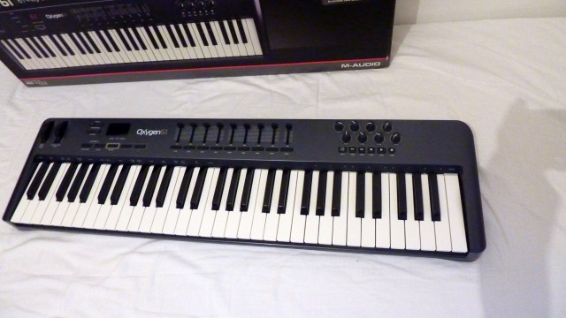 teclado midi  -  Oxygen 61