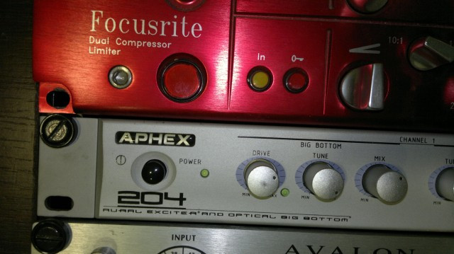 APHEX 204 - Excitador Aural -