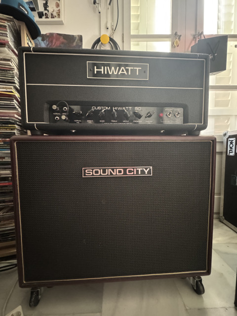 2x12 Pantalla blackstar artisan con altavoces  fane sound city 1971